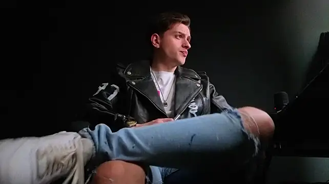 Živý XXX chat FelixStarkk
