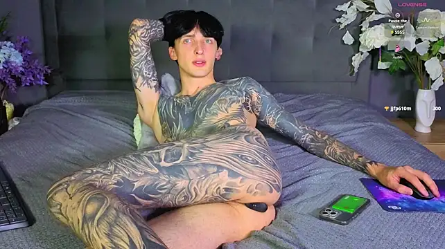 Онлайн чат XXX Martin_Jin