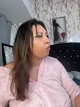 Czat XXX na żywo – Larissa_Antonella