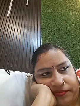 SHANVII Chat XXX in diretta