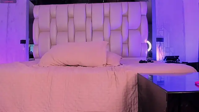 XXX chat uživo modela Shanezka
