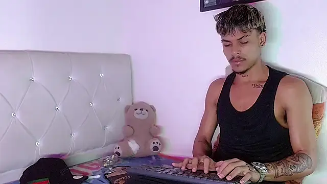 Angel_foxc13 Obrolan Langsung XXX