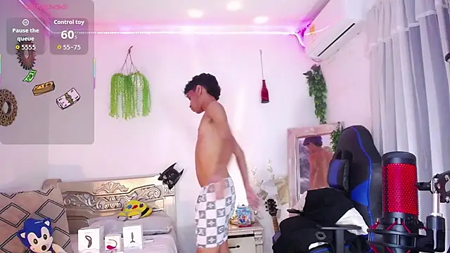 huge_armound's Live XXX Chat