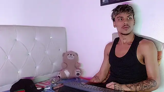 Angel_foxc13 Obrolan Langsung XXX