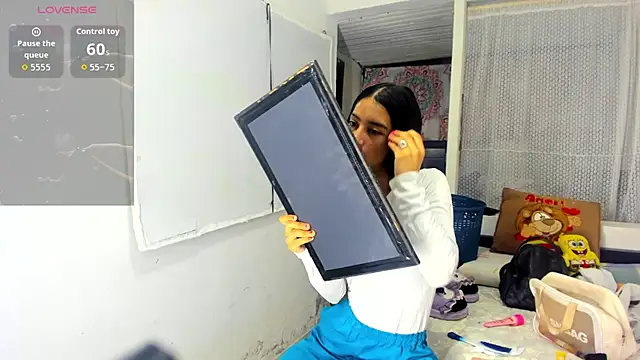 Chat +18 de Dara_Bravoo ao vivo