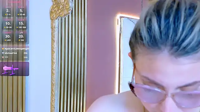 AnaLuuu_: απευθείας συνομιλία ΧΧΧ