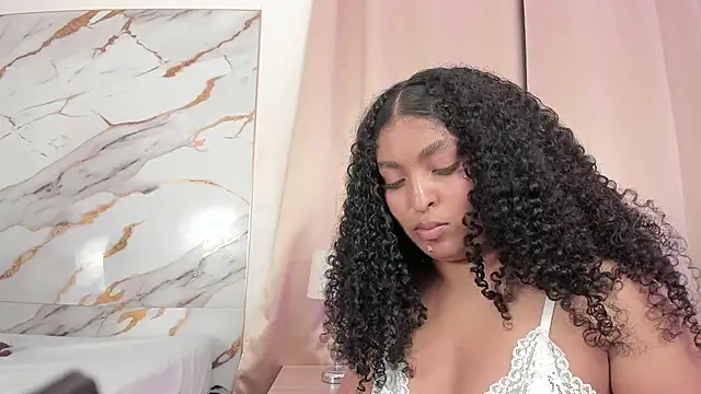 Chatroom XXX en direct de kaleb_violeta00