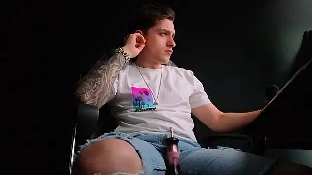 Chat XXX en directo de FelixStarkk