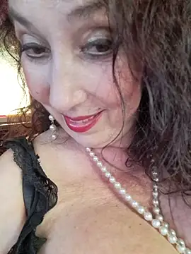 GypsyEsmeralda's Live XXX Chat