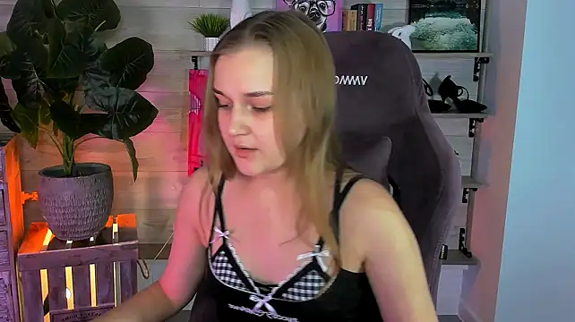 LissaTelor's Live XXX Chat