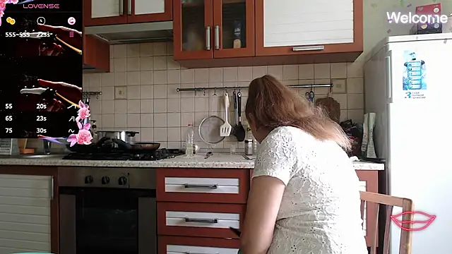 Chat +18 de Yevgeshka-Milashka ao vivo