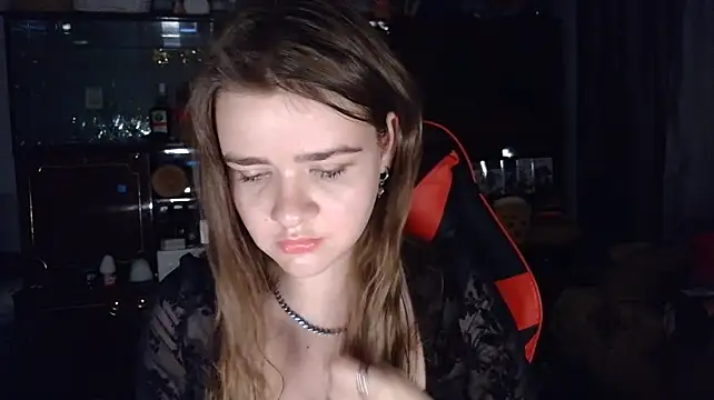 QueenBeatrice's Live XXX Chat