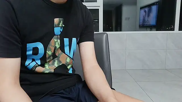 nole_china7 XXX чат на живо