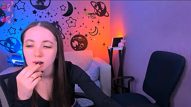 Онлайн чат XXX bella_dorn