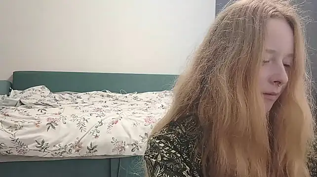KateVibe_01 即時 XXX 聊天