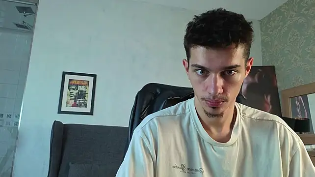 Chat +18 de KaydenDrew ao vivo