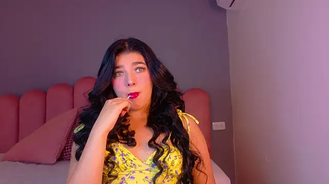 MiiaaVelvett__ Chat XXX in diretta