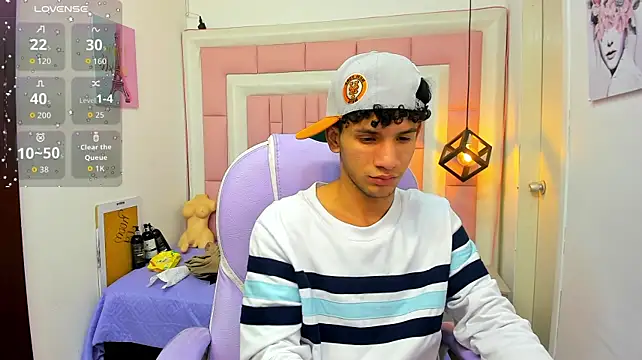 JDWhite18 live XXX chat