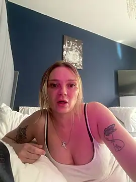 Živý XXX chat Sky25x