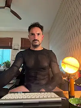 Chat XXX Live tomz0819