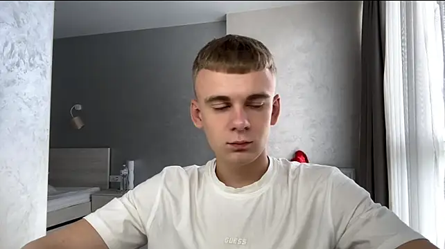 SoloFury Live XXX-chat