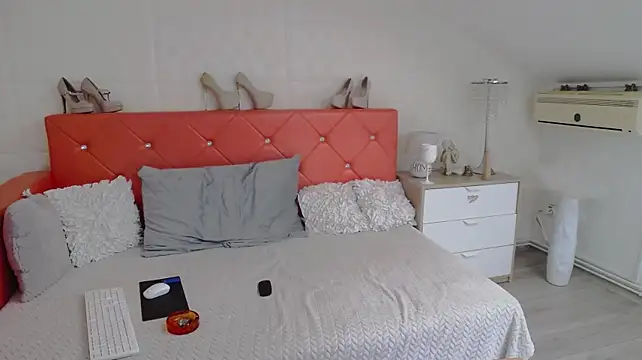 Chat XXX en directo de HotIris