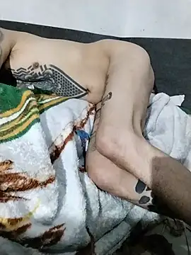 Živý XXX chat eroos_twink