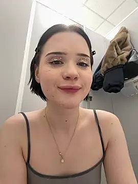 kitty_sixseven – Live XXX-chat
