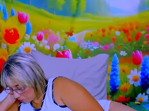 indianroxy Chat XXX live