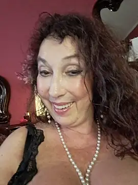 GypsyEsmeralda Chat XXX in diretta