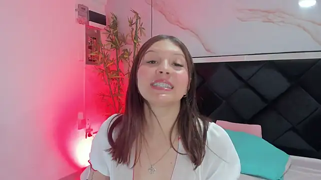 AngelaaCute_'s Live XXX Chat