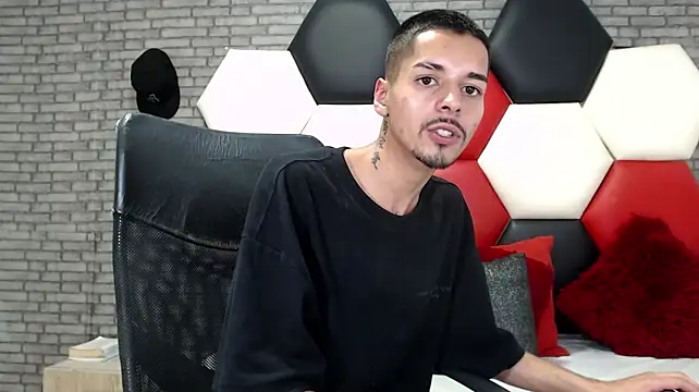 Thristan05n Live XXX chat