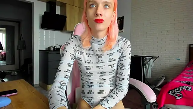 צ'אט XXX בשידור חי של _Alice_Kitty