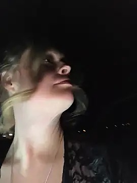 Bridgette03のライブXXXチャット