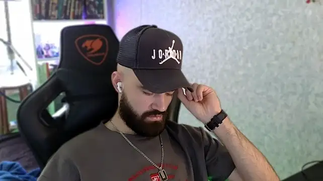 Chat XXX en directo de _Serious_Man