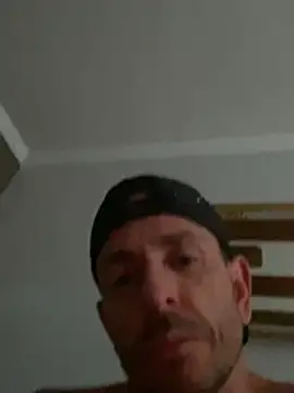 GLove187 Live XXX-Chat