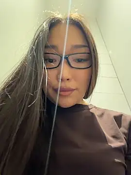 trytomakememoam's Live XXX Chat
