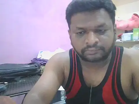 ITGuyhyd's Live XXX Chat
