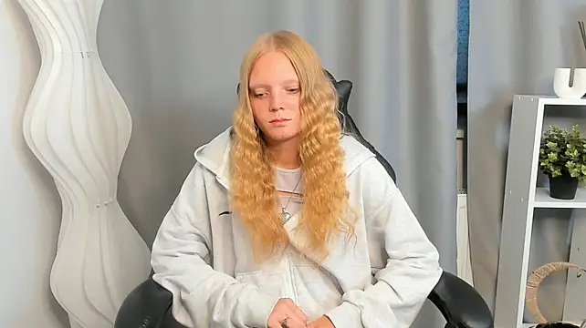 StasiaKoonce XXX чат на живо