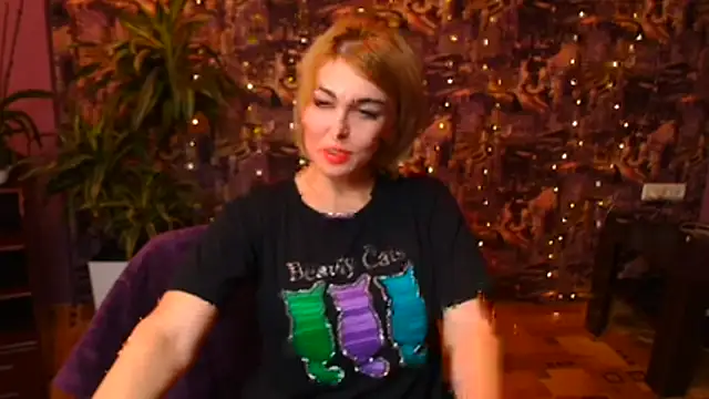 Chat XXX ao vivo de CuttieEmma
