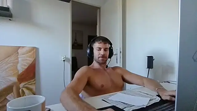 alpha-hunk Live XXX-Chat