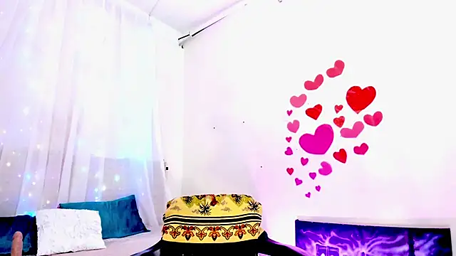 Chat +18 de lilahSweet ao vivo