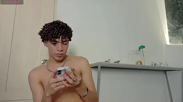 Chat XXX ao vivo de Monyel_Blake