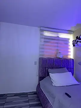 Онлайн чат XXX Annie_bonnie_