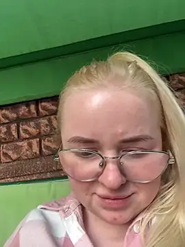Chat +18 de Velvet_lunaa ao vivo
