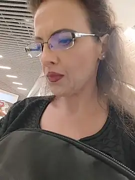 RebeccaNoble Chat XXX in diretta