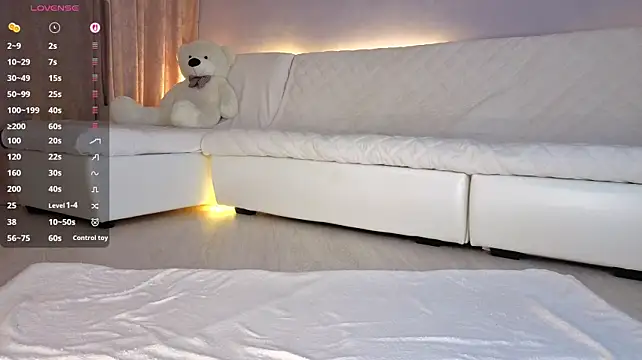 Ellijoys' Live XXX Chat
