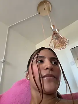 دردشة ViankaRose الجنسية المباشرة