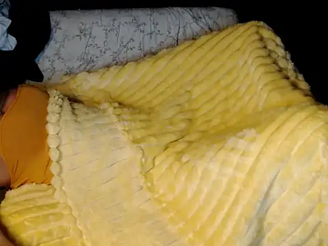 Chat +18 de Trish_CurveCock ao vivo