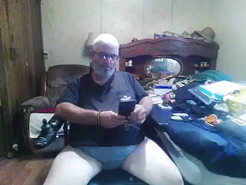 XXX chat uživo modela hearseguy77